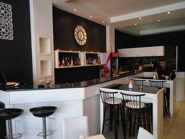 Opinii despre Cafe Bar Wild Rose în Καστανιές - Γαστρονομία και φιλοξενία