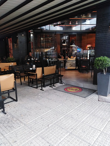 Opinii despre Mikel Coffee Anthoupoli în Περιστέρι - Γαστρονομία και φιλοξενία