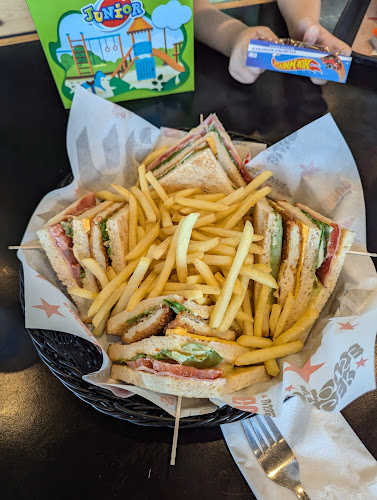 Goody's Burger House ΣΕΑ ΜΕΓΑΡΑ ΙΙ