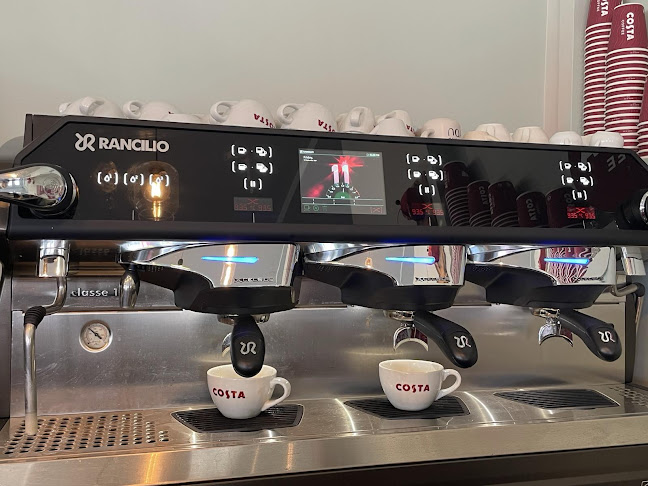 Comentarii opinii despre Δε Βίλατζ