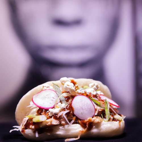 Thess Bao - Γαστρονομία και φιλοξενία