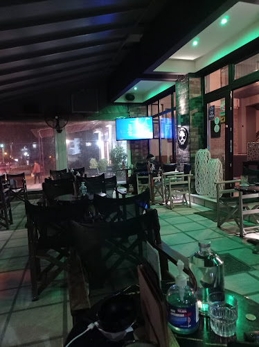 Opinii despre Tree Cafe-Bar în Σέρρες - Γαστρονομία και φιλοξενία