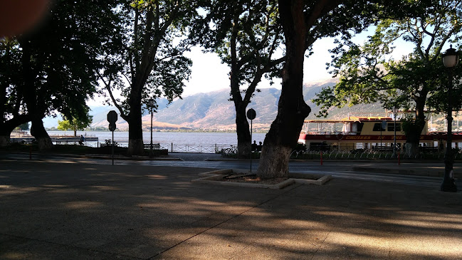 Antika Coffee Drink & Food