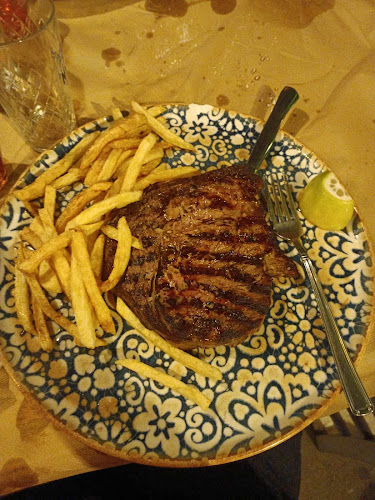 Κάτι Ψένεται - Γαστρονομία και φιλοξενία