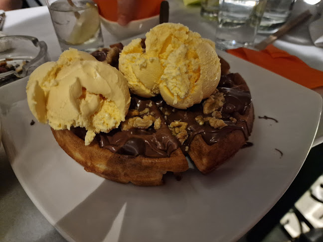 Comentarii opinii despre Cafe Symposium Paros