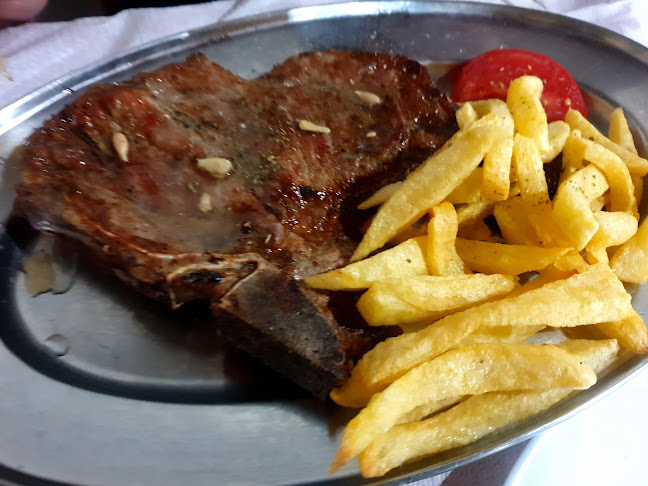 Φάρος - Γαστρονομία και φιλοξενία