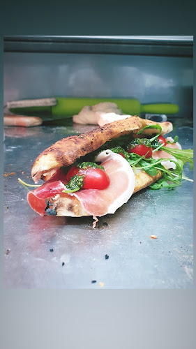 Opinii despre PESTO ITALIAN FOOD în Αγριά - Γαστρονομία και φιλοξενία