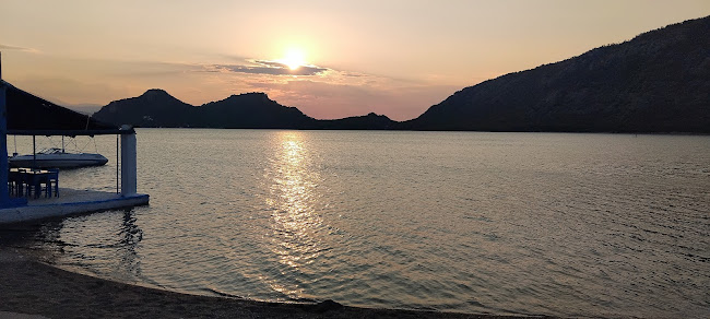 Ποσειδώνος 47 και, Μάτση, Λουτράκι 203 00