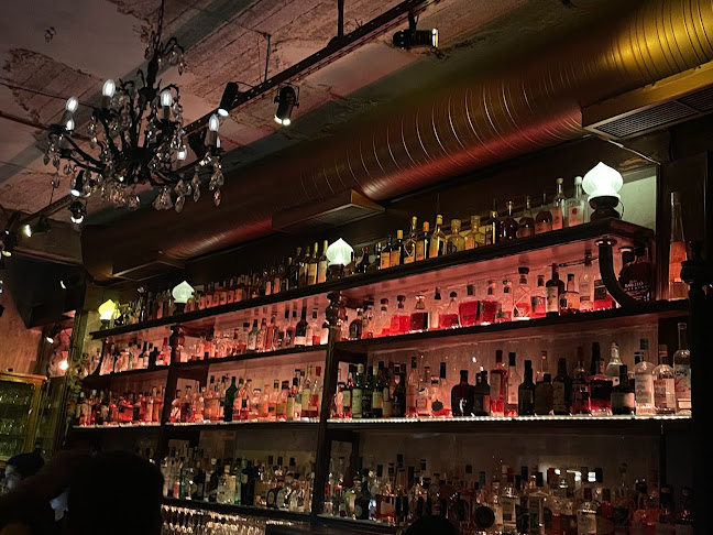 Αλκμήνης 7, Αθήνα 118 54