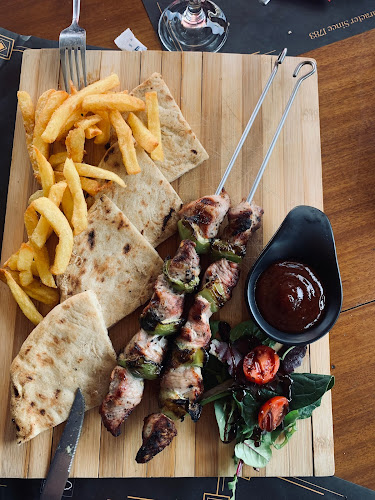 RESTO BAR - Γαστρονομία και φιλοξενία