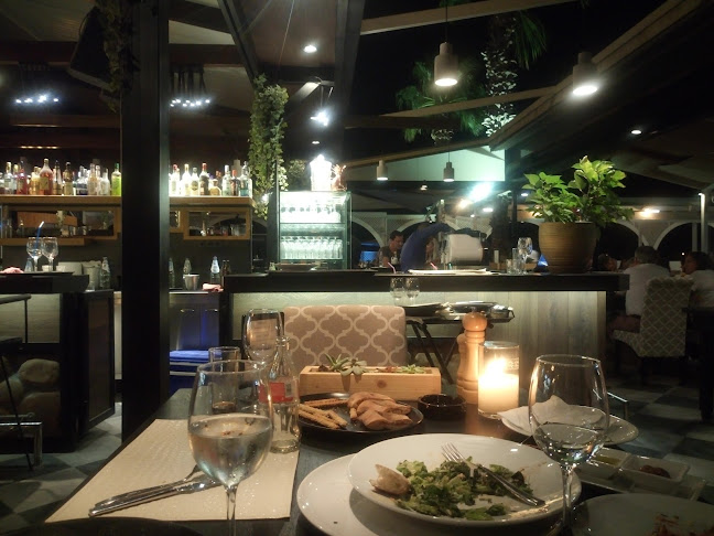 L Amico - Ανάβυσσος