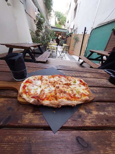 Κάρολος Wine bar - Γαστρονομία και φιλοξενία