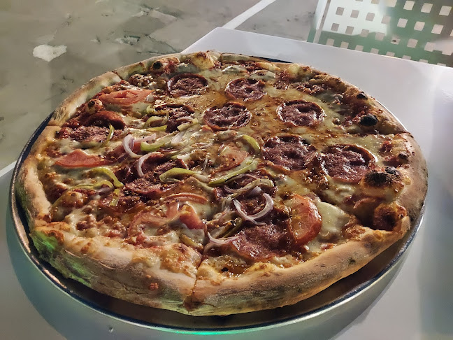 Pizzeria Gousto - Σκόπελος