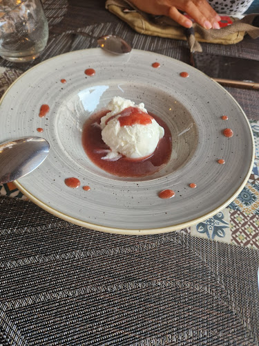 Opinii despre Avocado Restaurant Rhodes în Ρόδος - Γαστρονομία και φιλοξενία