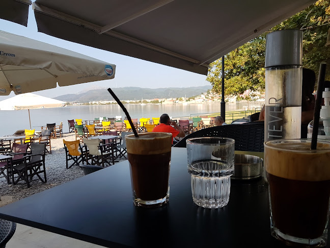 Opinii despre Acktion Cafe Bistro în Αγρίνιο - Γαστρονομία και φιλοξενία