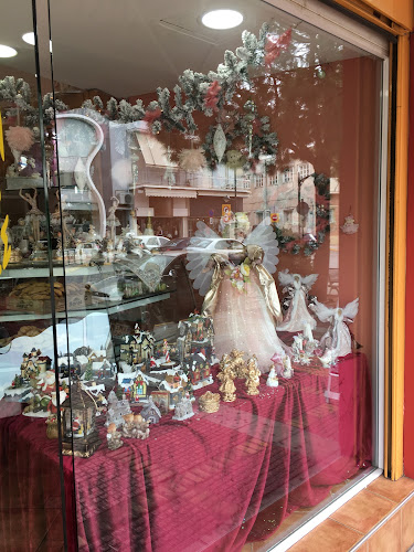 Τής Ελένης - Γαστρονομία και φιλοξενία