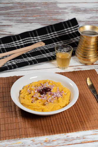 Το Στέκι του Γίγαντα - Γαστρονομία και φιλοξενία