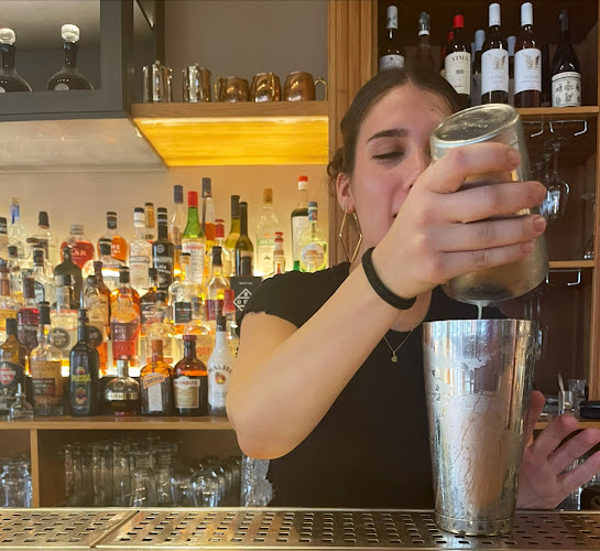 Opinii despre Streetwise în Πετρούπολη - Γαστρονομία και φιλοξενία