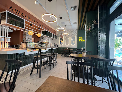 Django Σερβίων