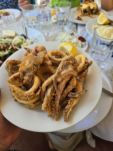 Opinii despre Οδός Ελλήνων în Νέοι Επιβάτες - Γαστρονομία και φιλοξενία