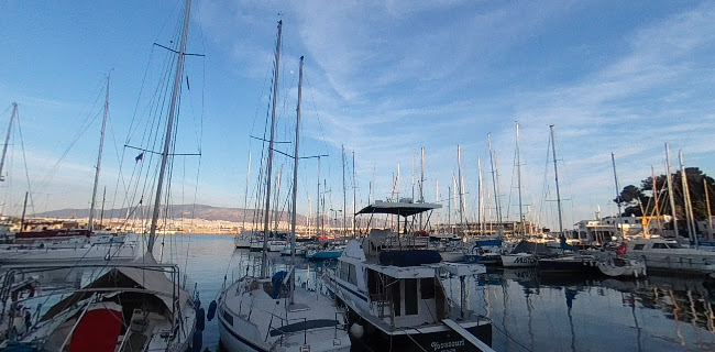 Comentarii opinii despre Varoulko Seaside Restaurant