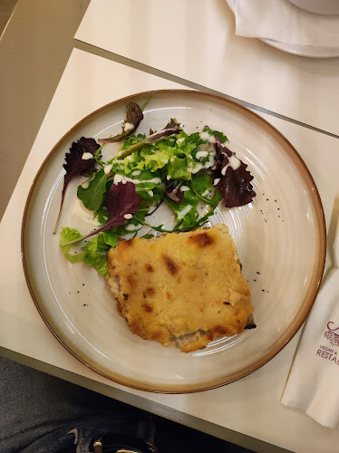 Καποδιστρίου 110, Κέρκυρα 491 00