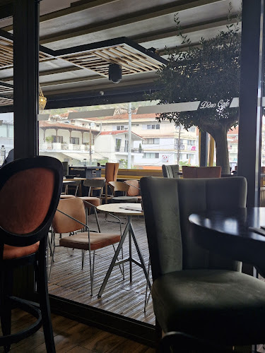 Comentarii opinii despre D' Oro Café