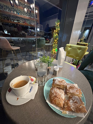 Sabbia Espresso Bar - Αντίκυρα