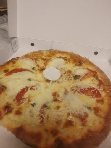 Πολύγυρος 631 00