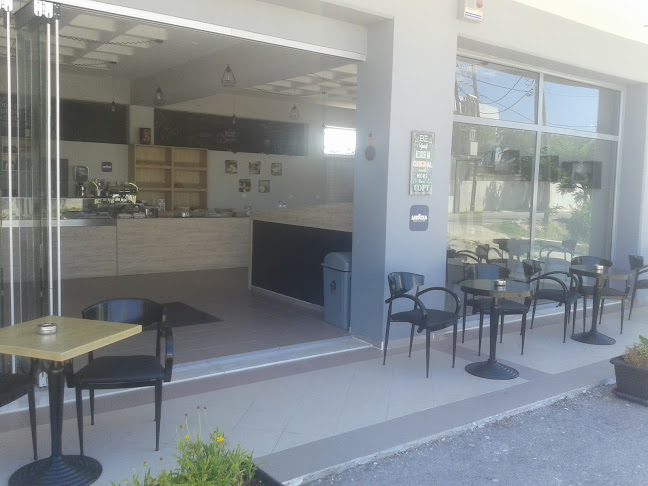 Comentarii opinii despre Doppio Coffee and Snacks