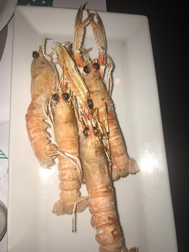 Μπαρμπουνάκι Νέα Ερυθραία - Γαστρονομία και φιλοξενία