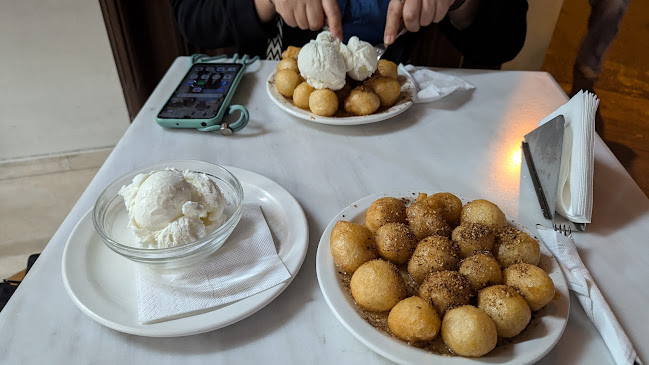 Comentarii opinii despre Μία Ζωή Λουκουμάδες (Γεώργιος Ἐμμ. Δεμενεόπουλος)