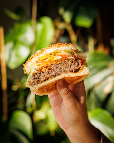 Σολωμού 4, Νέο Ψυχικό 154 51