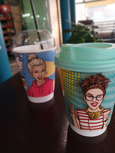 Yellow Cup - Γαστρονομία και φιλοξενία