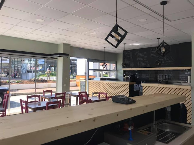 Έναντι Σιδ. Σταθμου, Διακοπτό 250 03