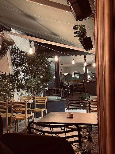 Opinii despre Κάρολος Wine bar în Νέα Σμύρνη - Γαστρονομία και φιλοξενία