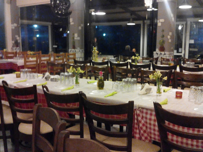 ΠΑΝΩ ΣΤΟ ΚΥΜΑ - Γαστρονομία και φιλοξενία