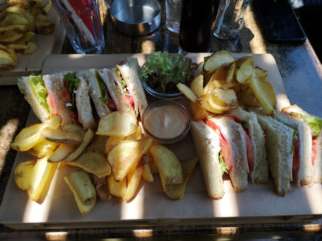 Enasma cafe - Γαστρονομία και φιλοξενία