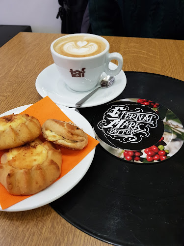 Δυο γουλιές & δυο μπουκιές - Αθήνα