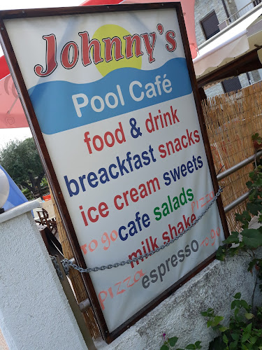 Comentarii opinii despre Johnny's pool cafe& Restaurant