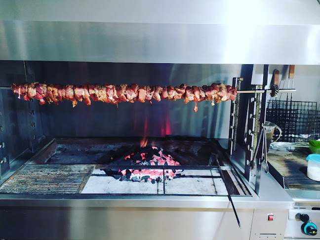 Οι Βρύσες Καφέ -Ταβερνα - Γαστρονομία και φιλοξενία