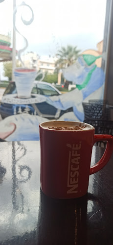 Opinii despre C'est Cafe în Πάτρα - Γαστρονομία και φιλοξενία