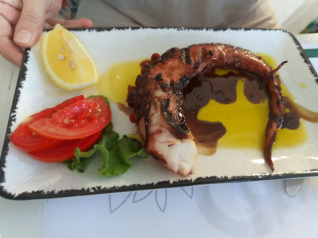 Γεωρ. Παπανδρέου 26, Σταυρός 570 14