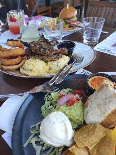 TGI Fridays Μαρίνα Φλοίσβου - Παλαιό Φάληρο