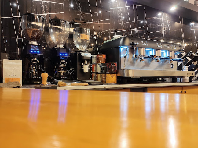 Paul's coffee and more - Γαστρονομία και φιλοξενία