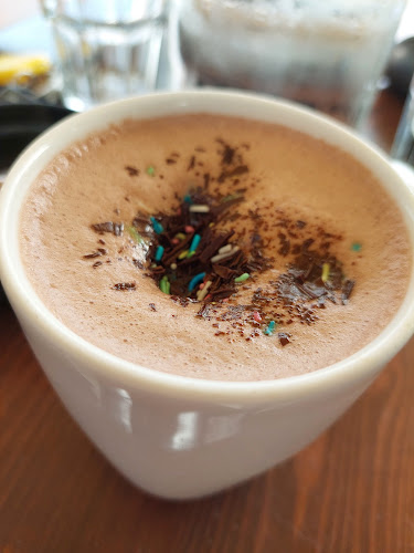 STARDUST - Γαστρονομία και φιλοξενία