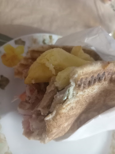 Εκκλησία Τριών Ιεραρχών, Σκιάθος 370 02