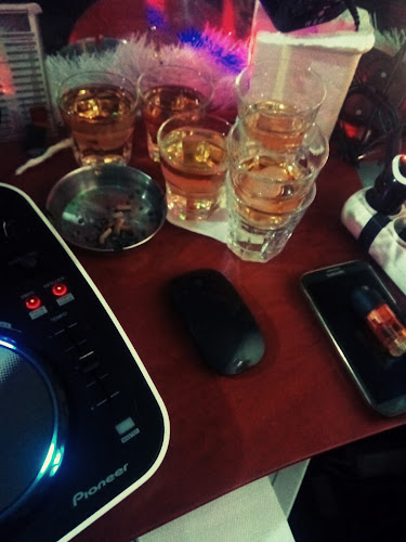 Opinii despre Recital Cafe Bar în Ηράκλειο - Γαστρονομία και φιλοξενία