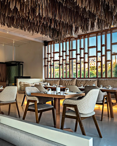 Λεωφ. Σταύρου Κιονίων, Τήνος 842 00