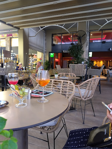 Bacarrat Cafe-Bar - Γαστρονομία και φιλοξενία